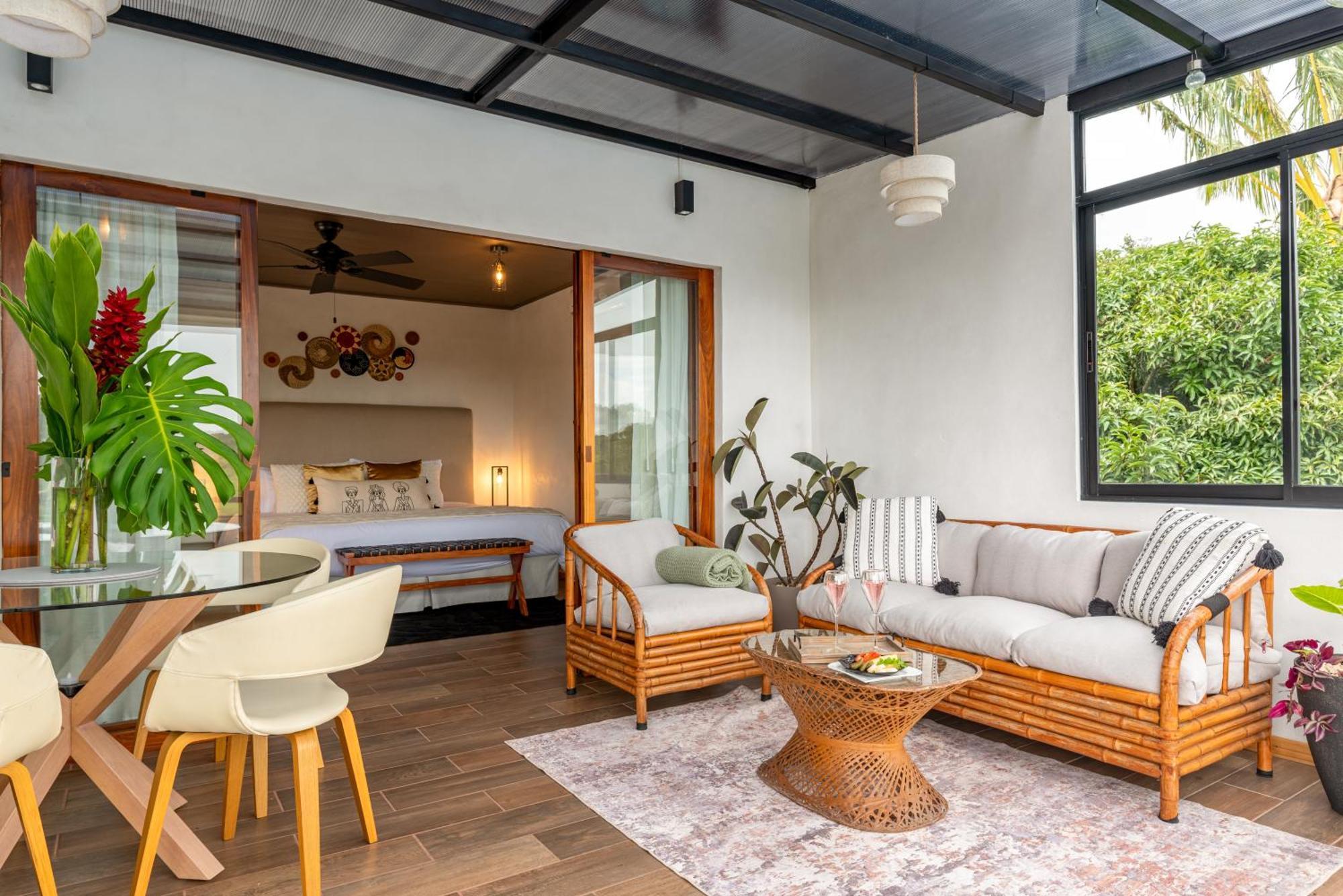 Yaloco House Monteverde Bagian luar foto